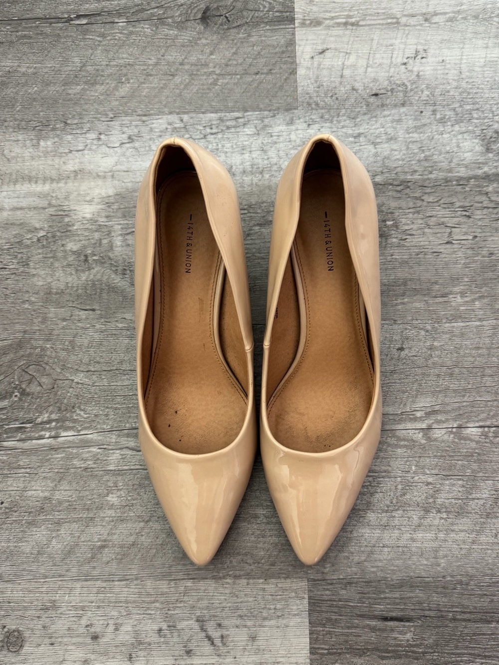 Beige heels from Nordstrom size 9